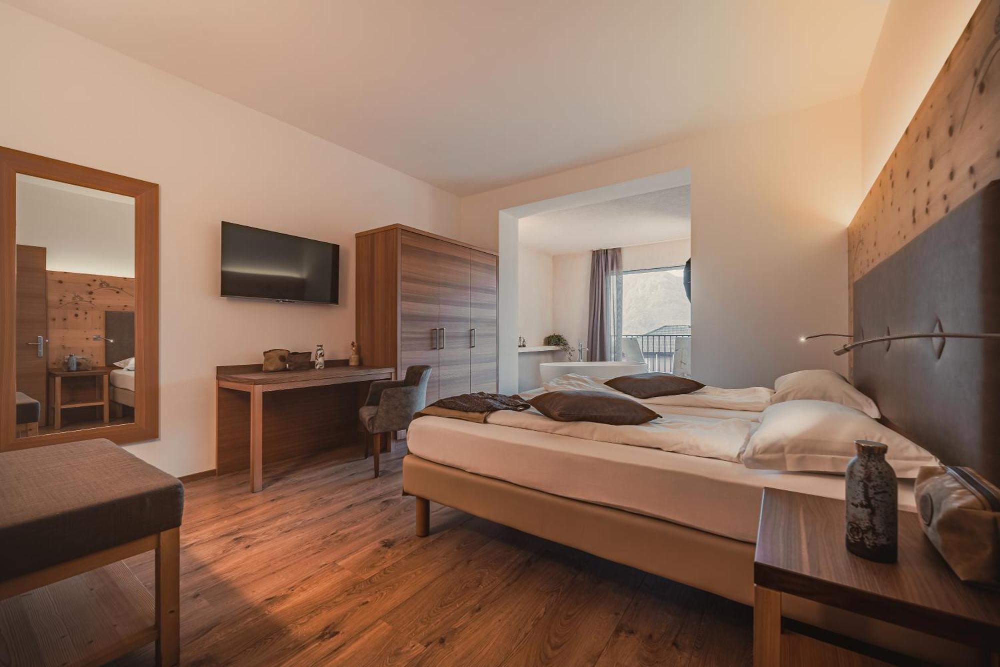 Cristallo Sport & Wellness Hotel Левико-Терме Номер фото
